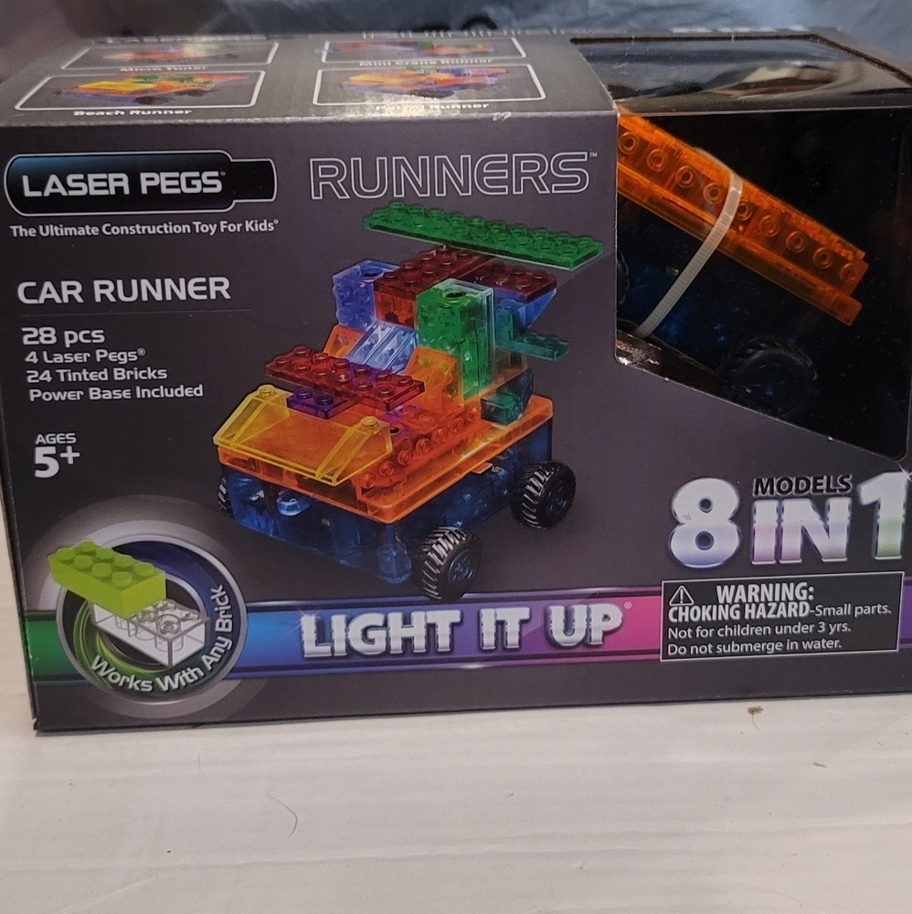 NIB Laser Pegs 8-in-1 Car Runner Lighted the Ultimate Construction Toy Kids